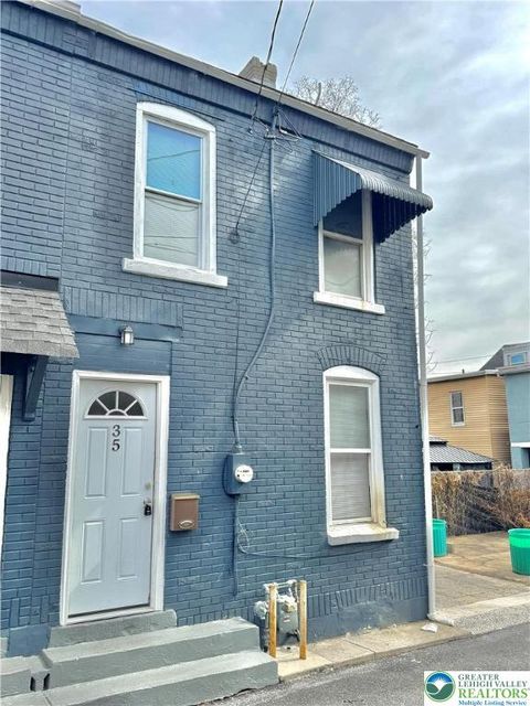 Photo of 35 Spruce Street, Allentown, PA 18101 (MLS # 772528)
