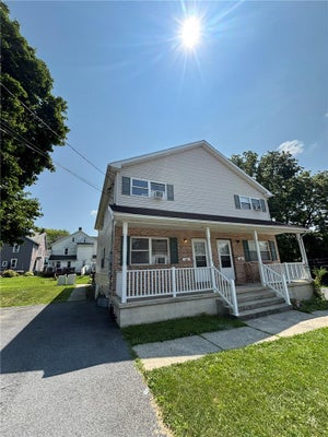 127 S PINE ST, NAZARETH, PA 18064 - Image e5e1d6bf39dd8eaa85c64edb6074c4bc/471492465