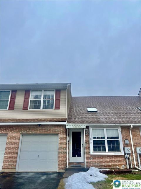 Photo of 2742 Tamlynn Lane, Palmer Twp, PA 18045 (MLS # 772649)