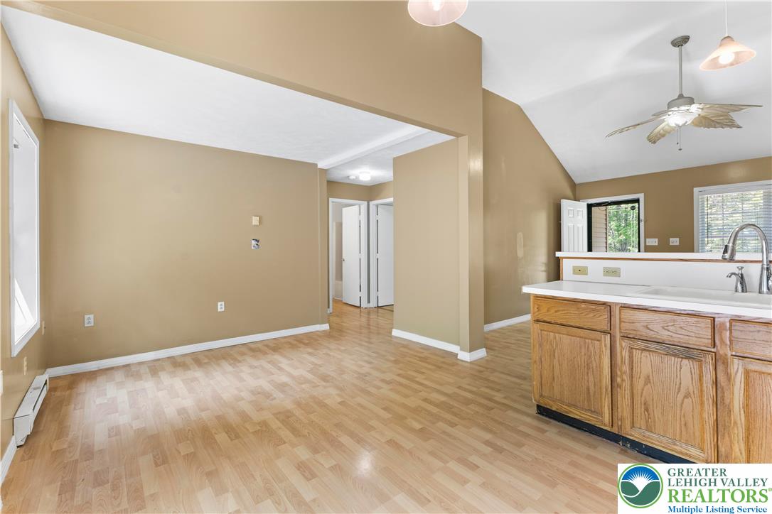 Penn Forest Twp, Pennsylvania 18229, United States, 2 Bedrooms Bedrooms, ,2 BathroomsBathrooms,Residential,Active,154245