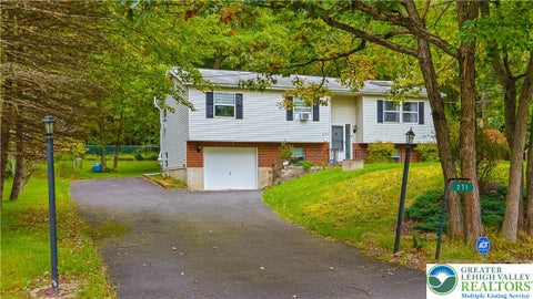 Homes For Sale - 271 N Shore Drive<br/> Tunkhannock Twp, PA 18210
