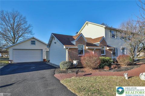 Photo of 2811 Kingsview Avenue, Bethlehem Twp, PA 18045 (MLS # 770736)