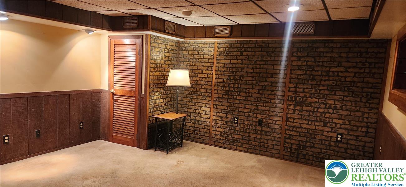 Fountain Hill Boro, Pennsylvania 18015, United States, 3 Bedrooms Bedrooms, ,2 BathroomsBathrooms,Residential,Active,206874