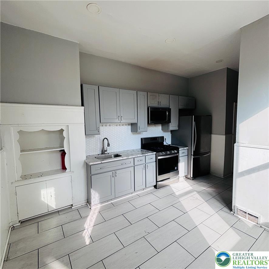 1154 Washington 1