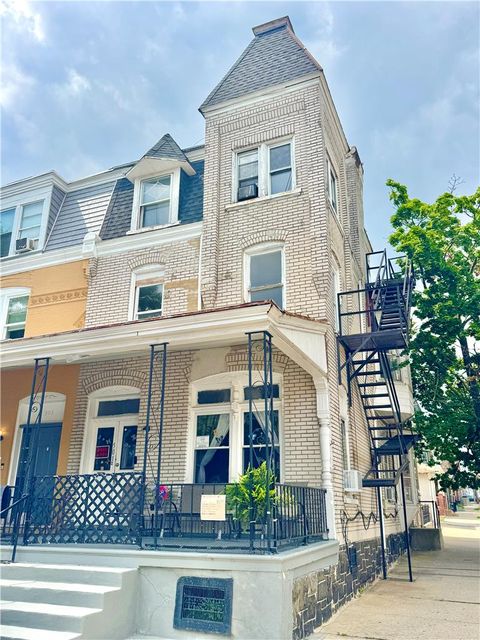 Photo of 501 W Allen Street #2, Allentown, PA 18102 (MLS # 779319)