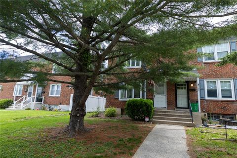 Photo of 735 N Plymouth Street, Allentown, PA 18109 (MLS # 777105)