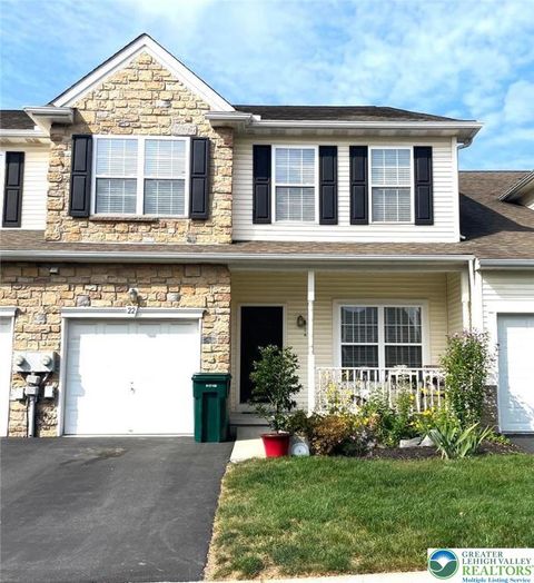 Townhouse For Sale - 22 Cobblestone Drive<br/> Palmer Twp, PA 18045