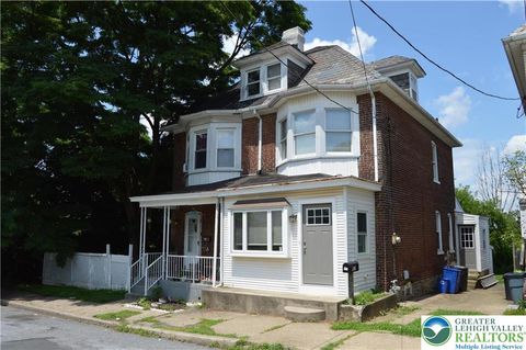 Photo of 411 W Grant Street, Easton, PA 18042 (MLS # 768283)