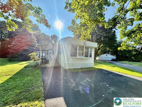 Photo for 1402 Main Street