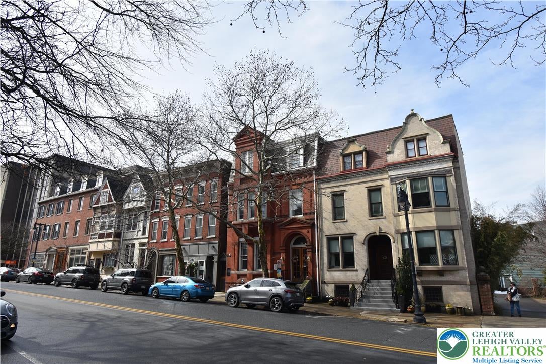 134 N 3rd Street