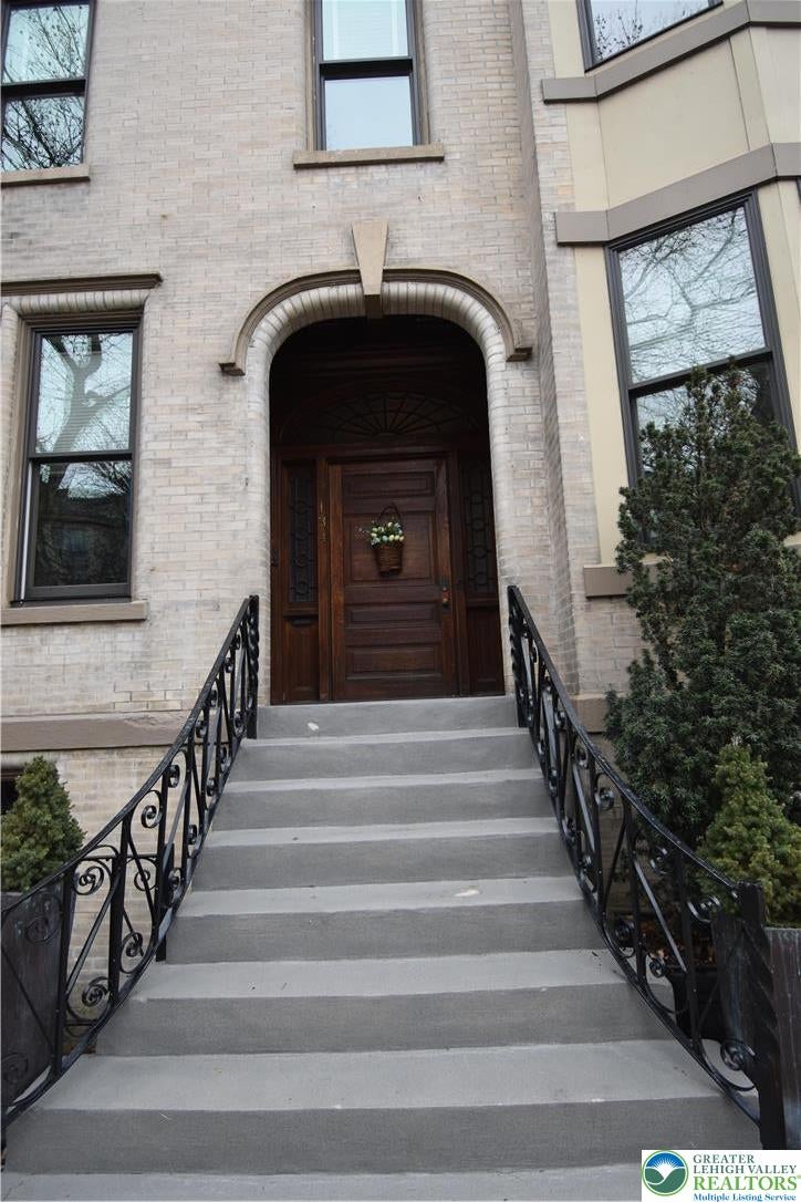 134 N 3rd Street