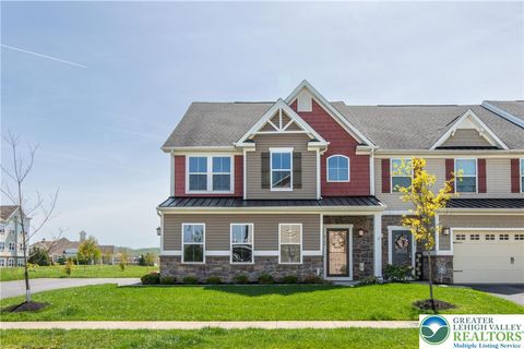 4746 Dealtrey Drive Bethlehem Twp PA 18045