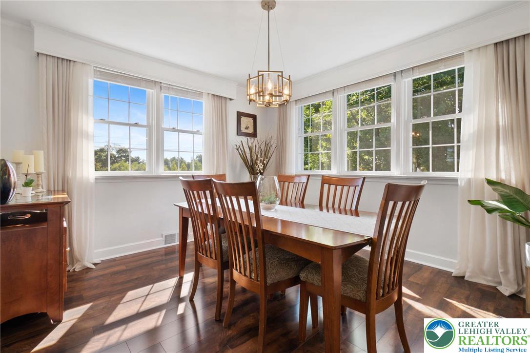 Springfield Twp, Pennsylvania 18036, United States, 4 Bedrooms Bedrooms, ,2 BathroomsBathrooms,Residential,Active,227218