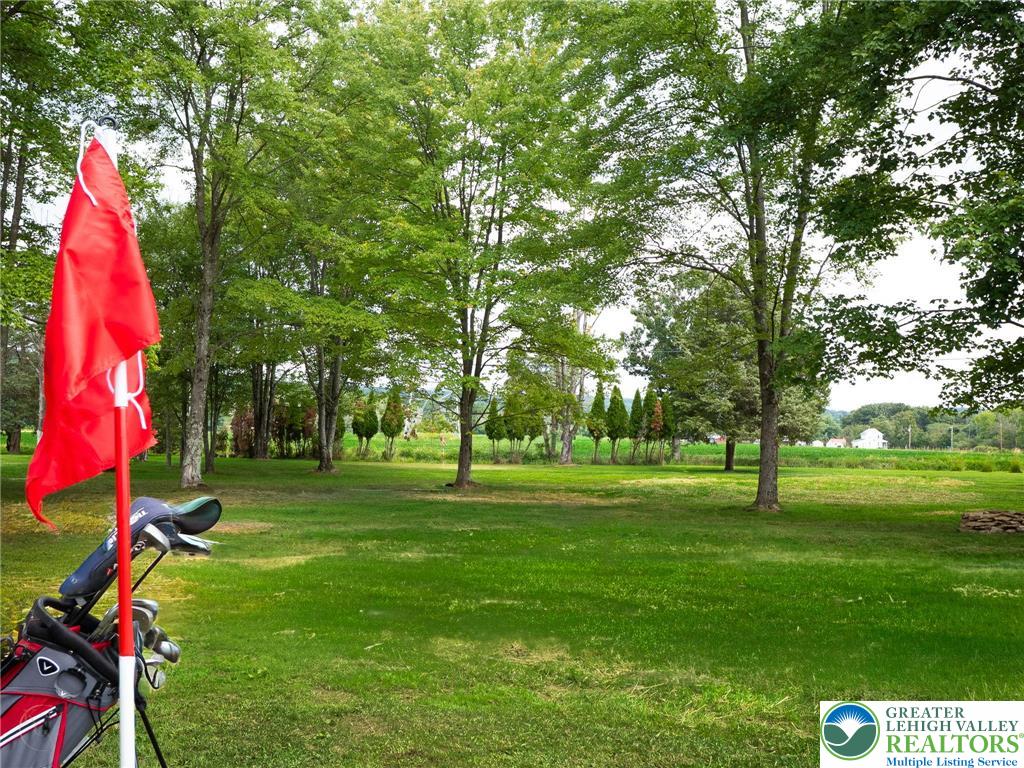 Springfield Twp, Pennsylvania 18036, United States, 4 Bedrooms Bedrooms, ,2 BathroomsBathrooms,Residential,Active,227218