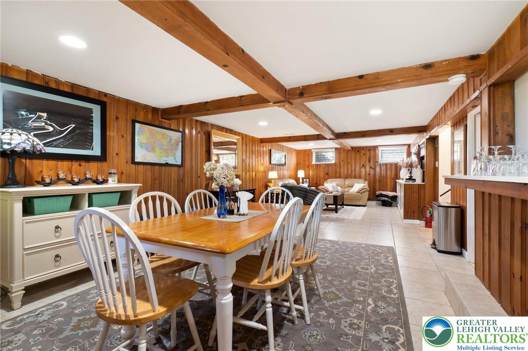 Springfield Twp, Pennsylvania 18036, United States, 4 Bedrooms Bedrooms, ,2 BathroomsBathrooms,Residential,Active,227218