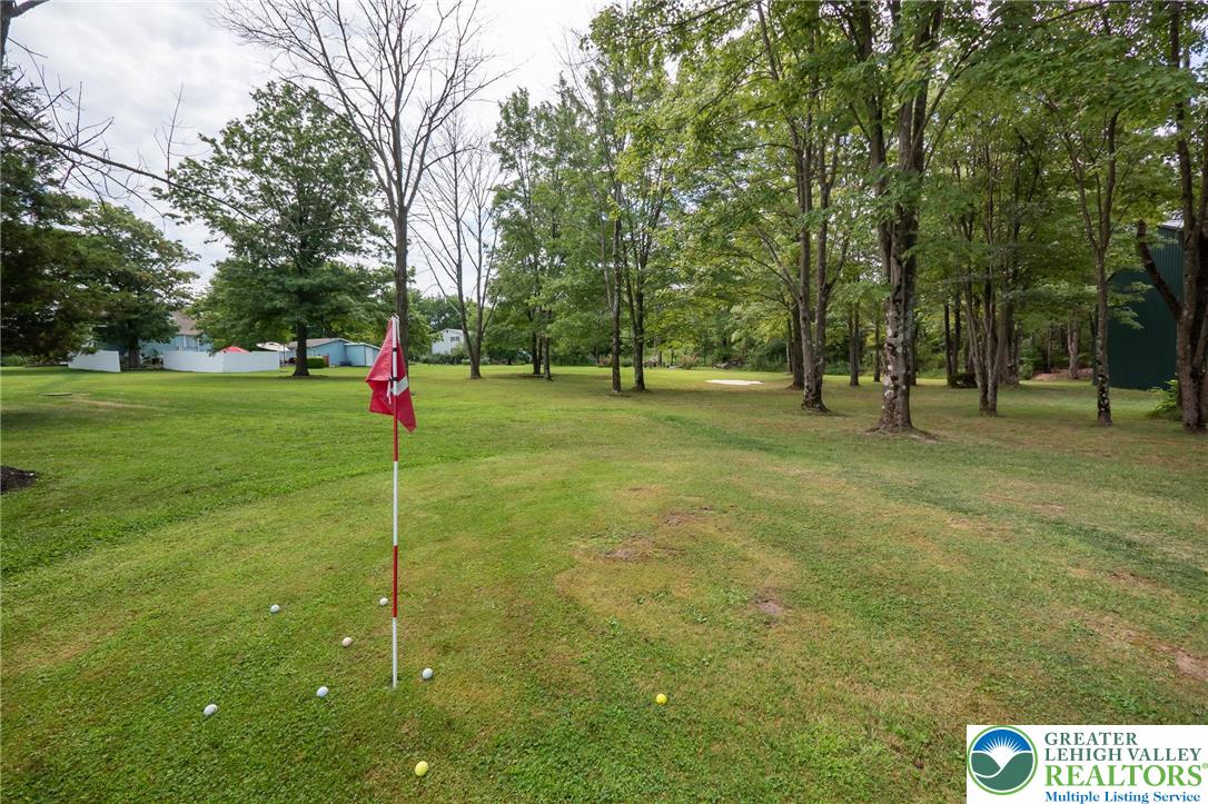 Springfield Twp, Pennsylvania 18036, United States, 4 Bedrooms Bedrooms, ,2 BathroomsBathrooms,Residential,Active,227218