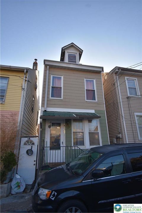 22 Raspberry Street Easton PA 18042