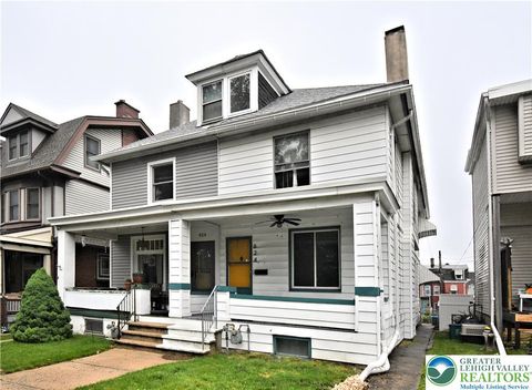 Photo of 624 8th Avenue, Bethlehem, PA 18018 (MLS # 778057)