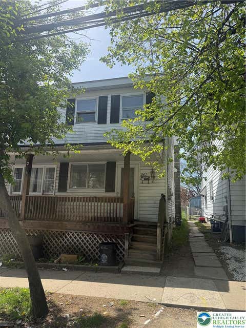 Townhouse For Rent - 243 Stanton Street<br/> Wilkes Barre, PA 18702
