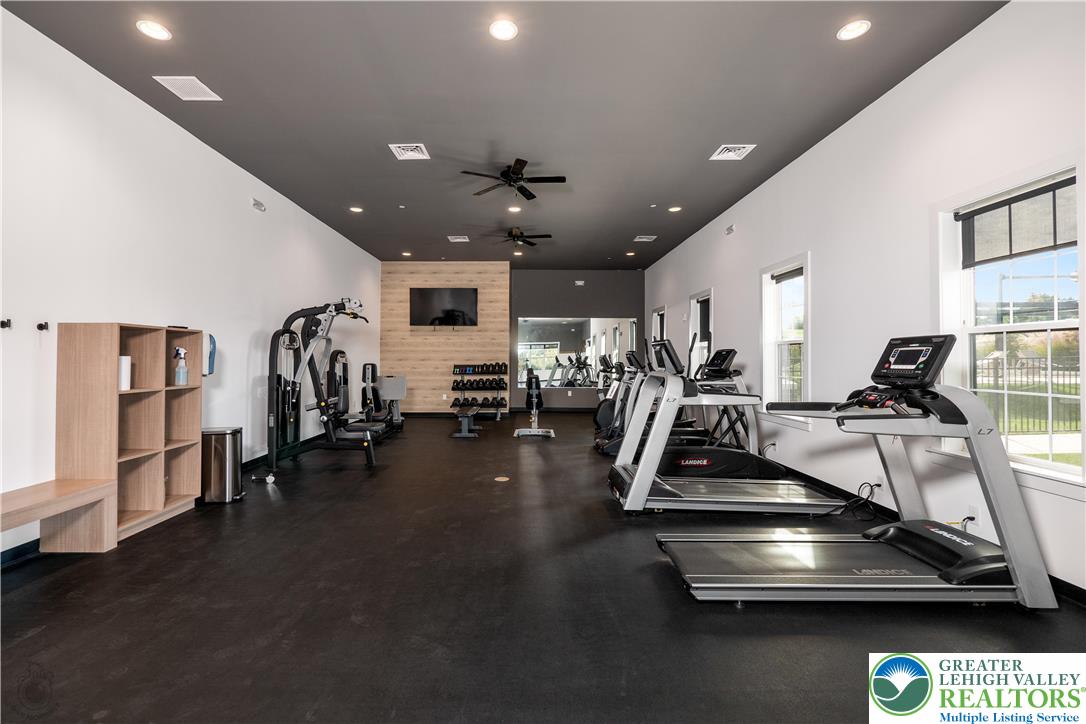 Lower Macungie Twp, Pennsylvania 18031, United States, 2 Bedrooms Bedrooms, ,2 BathroomsBathrooms,Residential,Active,244454