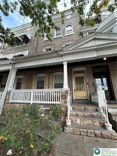 Photo of 717 N 7Th Street #3, Allentown, PA 18102 (MLS # 766324) Photo of 717 N 7Th Street #3, Allentown, PA 18102 (MLS # 766324)