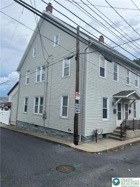 Photo of 57 E Raspberry Street, Bethlehem, PA 18018 (MLS # 762954) Photo of 57 E Raspberry Street, Bethlehem, PA 18018 (MLS # 762954)