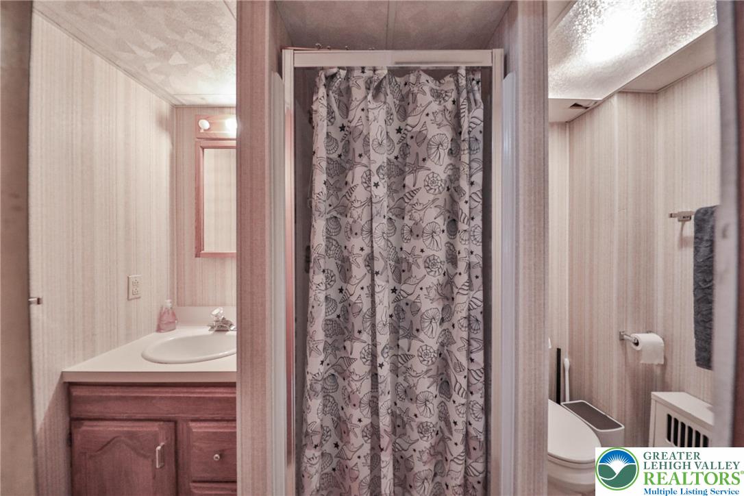 Emmaus Boro, Pennsylvania 18049, United States, 3 Bedrooms Bedrooms, ,3 BathroomsBathrooms,Residential,Active,179451