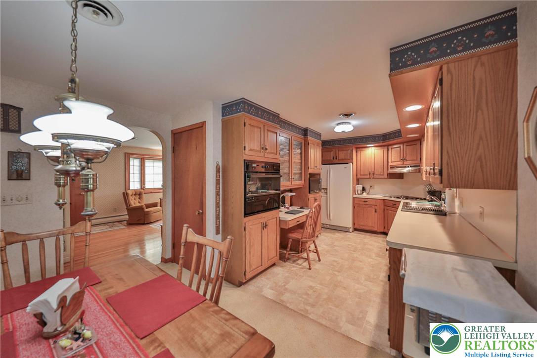 Emmaus Boro, Pennsylvania 18049, United States, 3 Bedrooms Bedrooms, ,3 BathroomsBathrooms,Residential,Active,179451