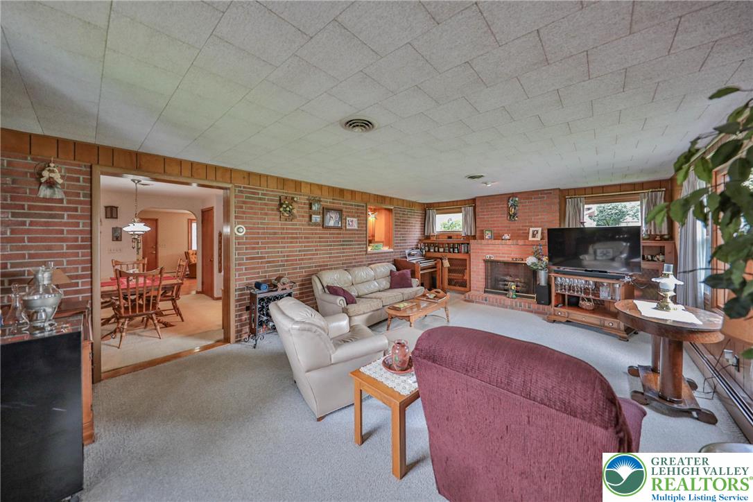 Emmaus Boro, Pennsylvania 18049, United States, 3 Bedrooms Bedrooms, ,3 BathroomsBathrooms,Residential,Active,179451