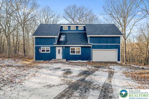 Photo of 3260 Bluebird Drive, Lehman Twp, PA 18324 (MLS # 770602)