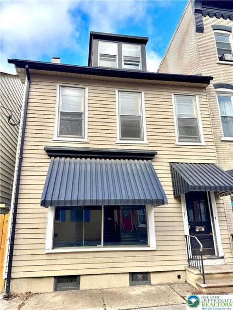 Photo of 921 W Liberty Street, Allentown, PA 18102 (MLS # 770182)