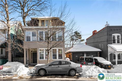 Photo of 431 Cherokee Street, Bethlehem, PA 18015 (MLS # 772142)