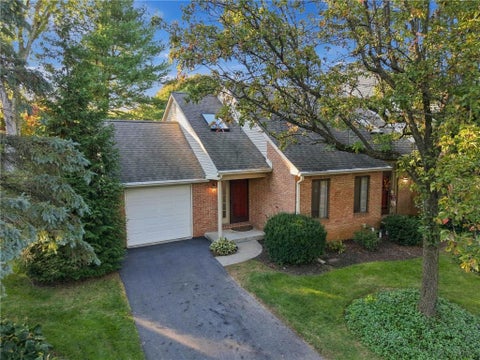 Photo for 2865 Greenleaf Court