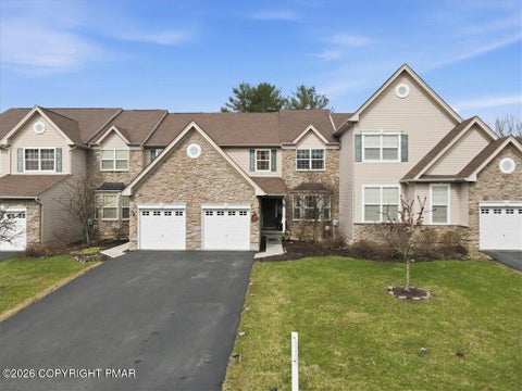 Townhouse For Sale - 1745 Big Ridge Drive<br/> East Stroudsburg, PA 18302