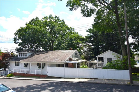 Photo for 24 E Plainfield Avenue