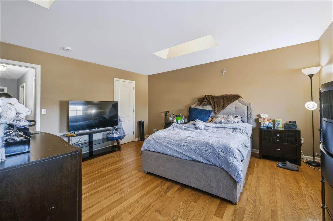 17 Saratoga Court