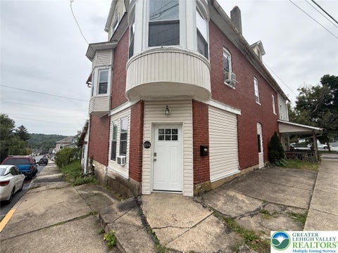 Apartment For Rent - 654 Pennsylvania Avenue<br/> Bangor Boro, PA 18013