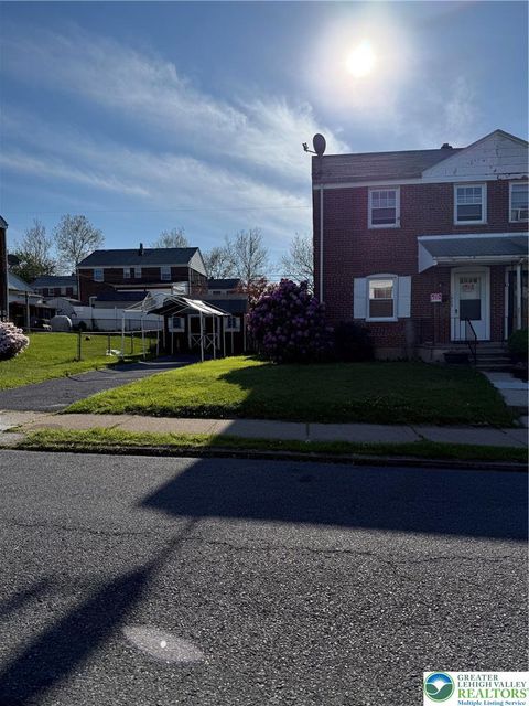 Photo of 1926 S 6th Street, Allentown, PA 18103 (MLS # 776958)