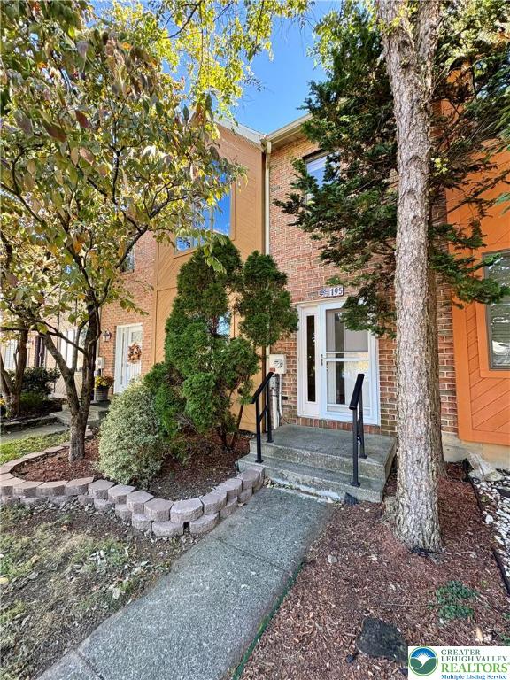 Whitehall Twp, Pennsylvania 18052, United States, 3 Bedrooms Bedrooms, ,3 BathroomsBathrooms,Residential,Active,229447