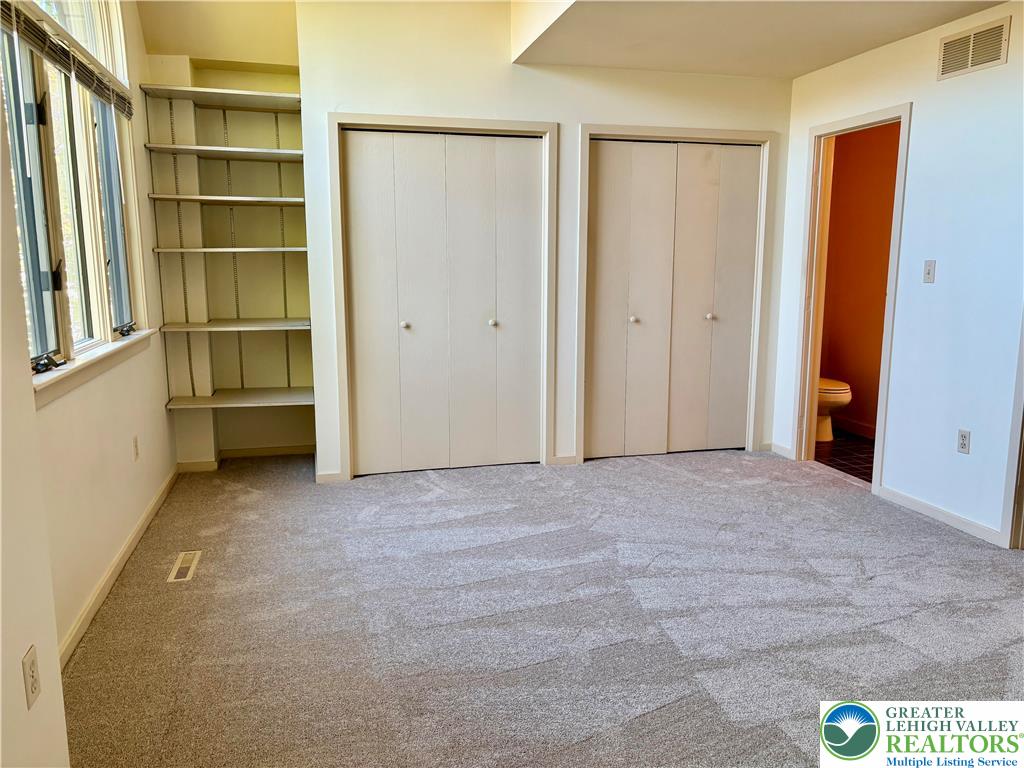 Whitehall Twp, Pennsylvania 18052, United States, 3 Bedrooms Bedrooms, ,3 BathroomsBathrooms,Residential,Active,229447