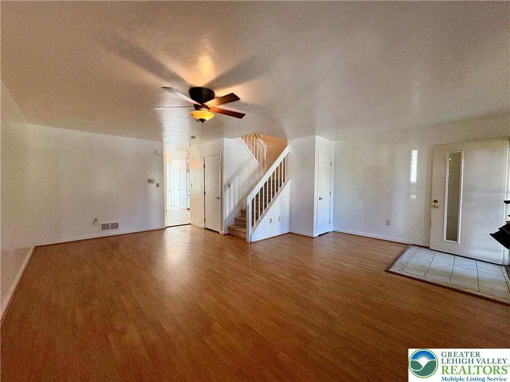 Whitehall Twp, Pennsylvania 18052, United States, 3 Bedrooms Bedrooms, ,3 BathroomsBathrooms,Residential,Active,229447