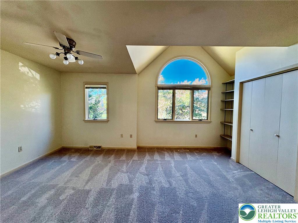 Whitehall Twp, Pennsylvania 18052, United States, 3 Bedrooms Bedrooms, ,3 BathroomsBathrooms,Residential,Active,229447