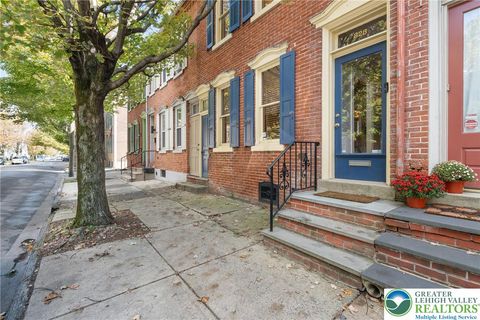 Photo of 828 W Gordon Street, Allentown, PA 18102 (MLS # 765151)