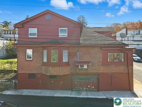 Photo of 101 S Columbia Street, Tamaqua Boro, PA 18252 (MLS # 767132) Photo of 101 S Columbia Street, Tamaqua Boro, PA 18252 (MLS # 767132)