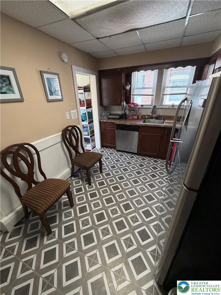 823 S 24th Street