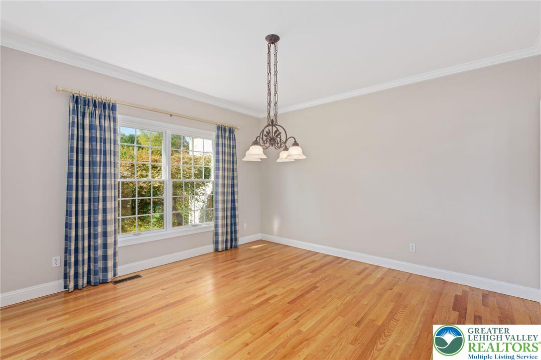 Upper Milford Twp, Pennsylvania 18092, United States, 4 Bedrooms Bedrooms, ,4 BathroomsBathrooms,Residential,Active,225477