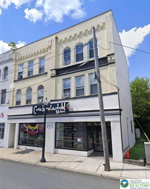 Photo of 306 Brodhead Avenue #1, Bethlehem, PA 18015 (MLS # 766191) Photo of 306 Brodhead Avenue #1, Bethlehem, PA 18015 (MLS # 766191)