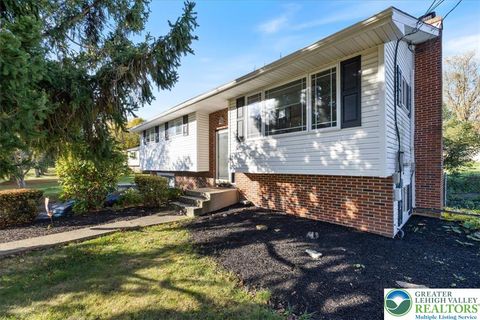 Photo of 7512 S Main Street, Upper Saucon Twp, PA 18036 (MLS # 766948) Photo of 7512 S Main Street, Upper Saucon Twp, PA 18036 (MLS # 766948)