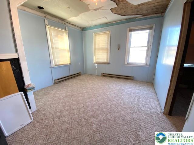 Topton Boro, Pennsylvania 19562, United States, 3 Bedrooms Bedrooms, ,2 BathroomsBathrooms,Residential,Active,238128