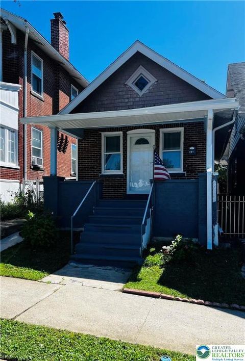 Homes For Sale - 324 E Hamilton Street<br/> Lehigh County, Allentown City, PA 18109